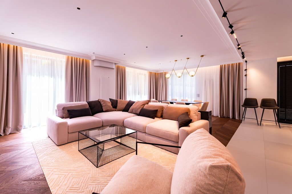 River Park House 74 – lounge with corner sofa